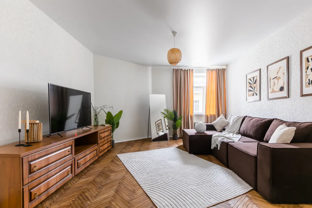 4-комнатная Квартира