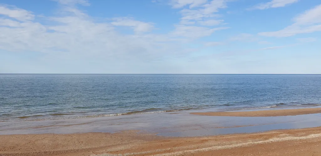 Коттедж у моря