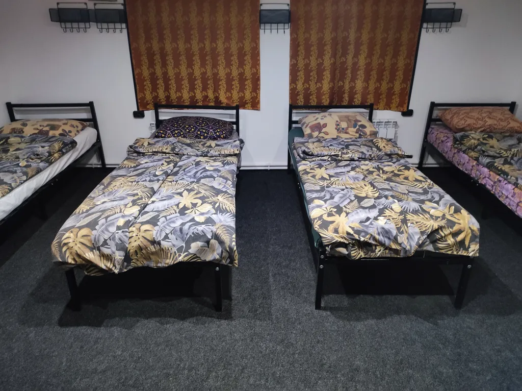 Дом с парковкой, барбекю