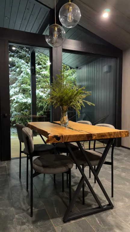 Коттедж Стильный дом в лесу с камином и купелью — Борисово