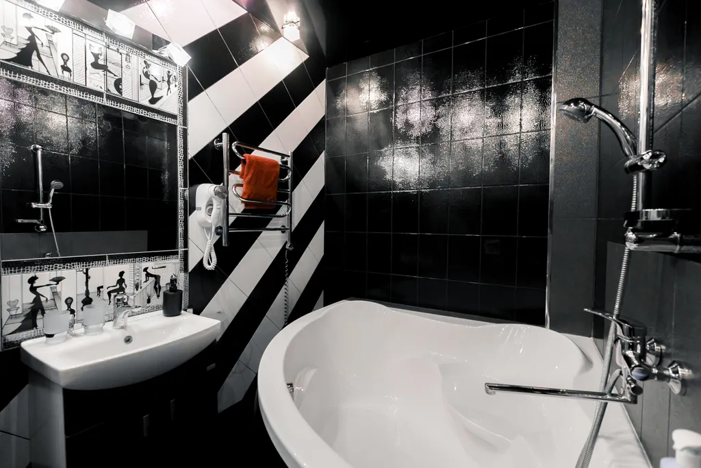 Дизайнерская студия в черно-белом стиле