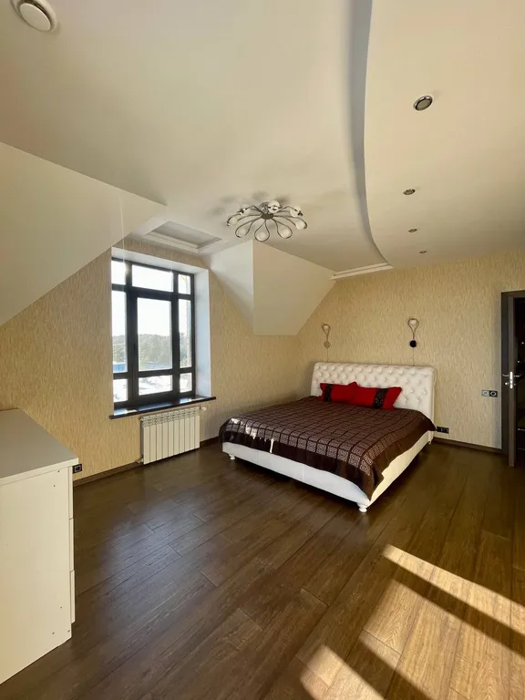 Уютный дом с дизайнерским ремонтом