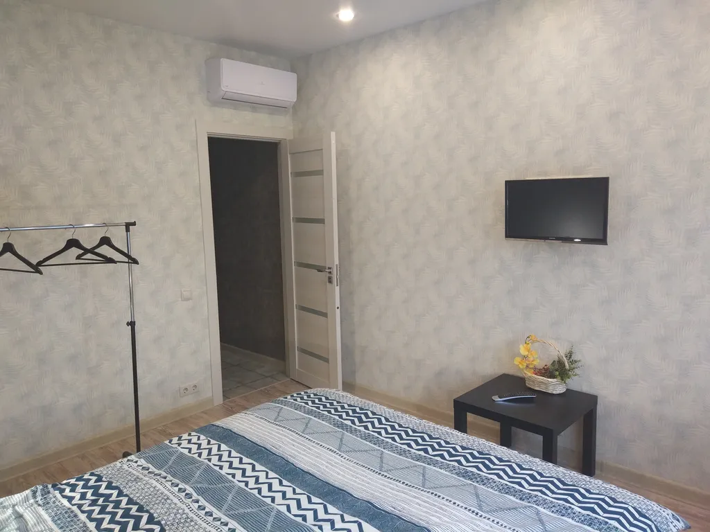 Просторная квартира рядом с БЦ Greenwood и Crocus-city