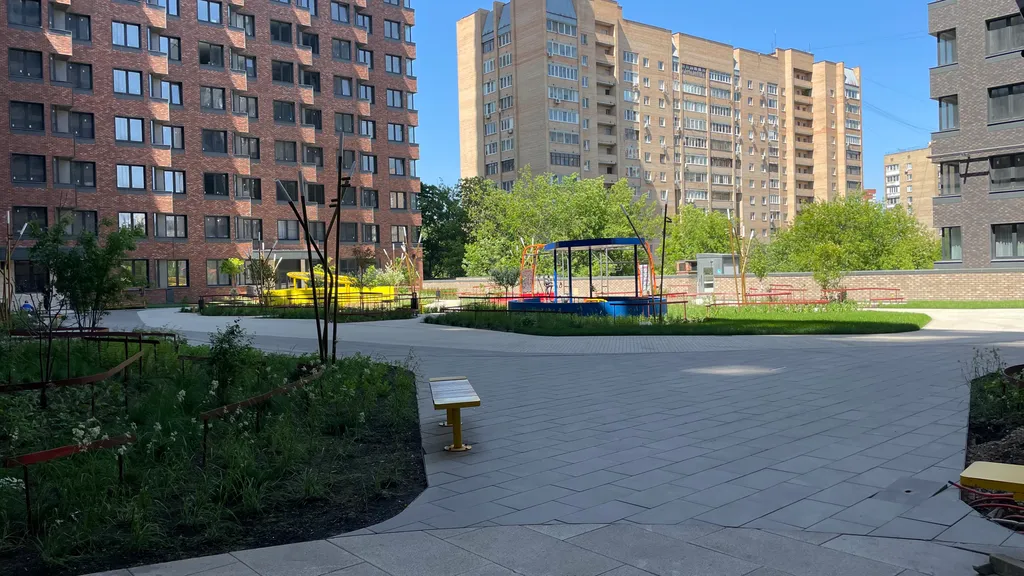 Апартаменты у метро рядом парк Победы