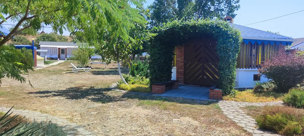 Двухкомнатный коттедж с терассой №1