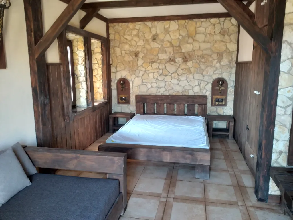 Замок у мыса Фиолент