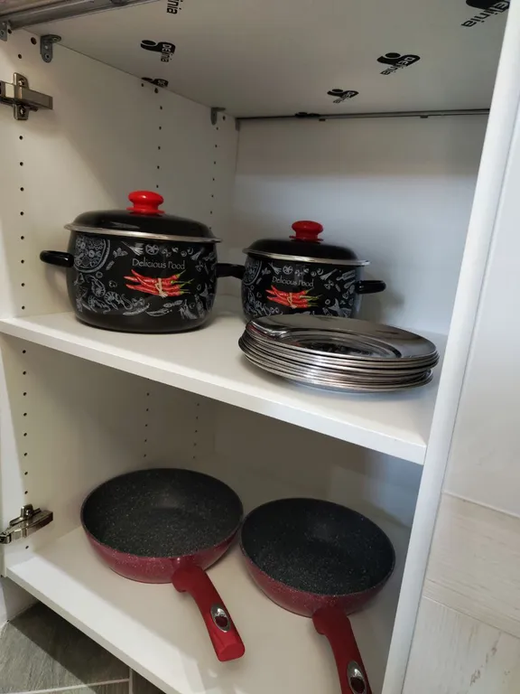 Дом в центре города рядом с набережной