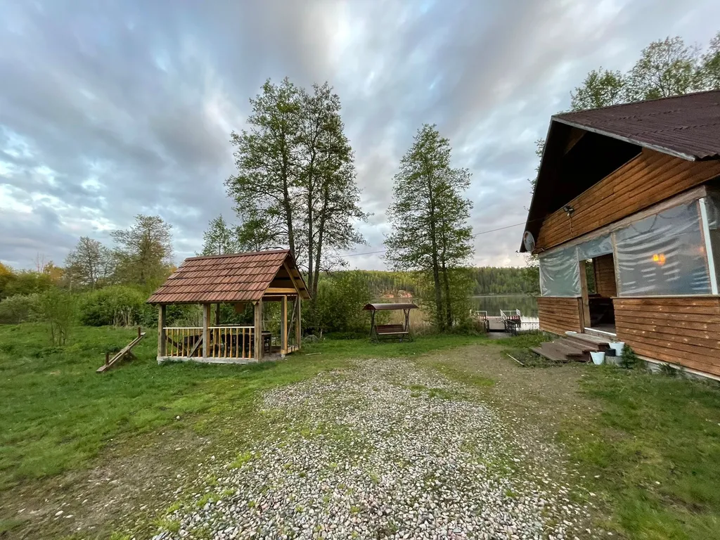 Коттедж на озере Утиное