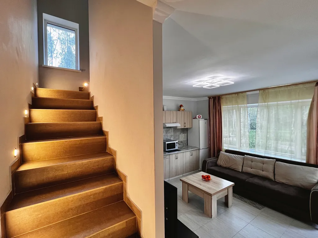 Уютный элитный коттедж на берегу озера рядом с трассой М1