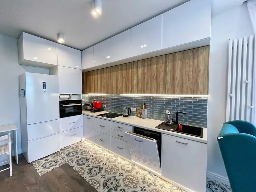 Солнечная квартира на самом берегу моря