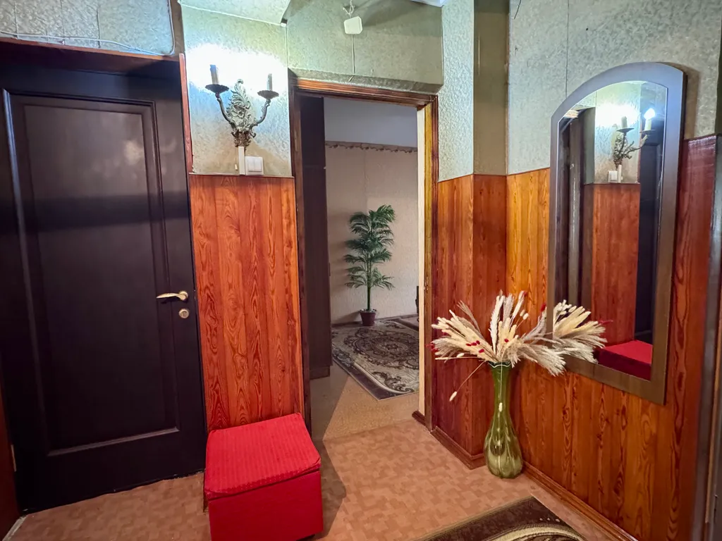 Уютная двухкомнатная квартира с видом на горы