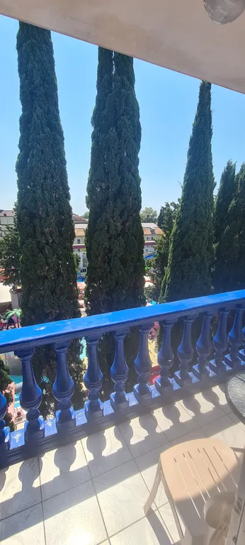 Трёхместный номер рядом с морем и аквапарком