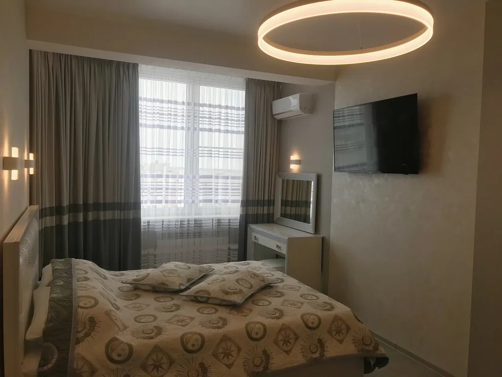 Моднейшая квартира в парковой зоне с видом на море