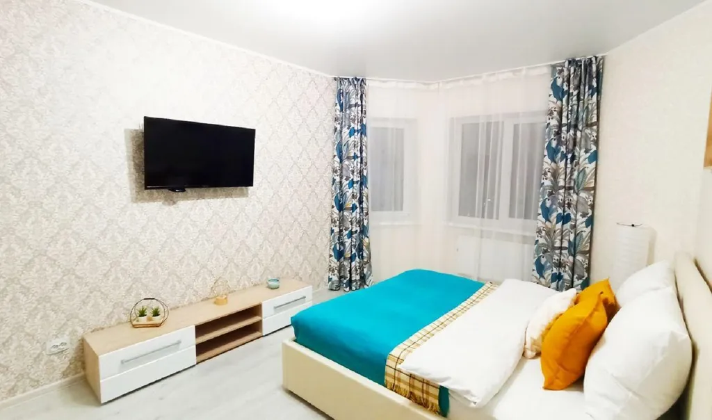 Светлая квартира у областной детской больницы