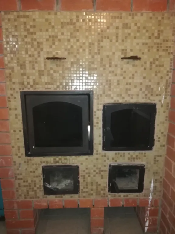 Дом Зимняя Вишня