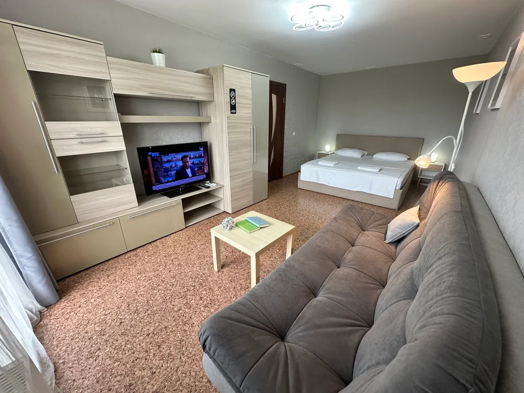 "В Гости!" на Строителей 90Б (1к квартира рядом с Термоленд) — аренда посуточно в Новокузнецк