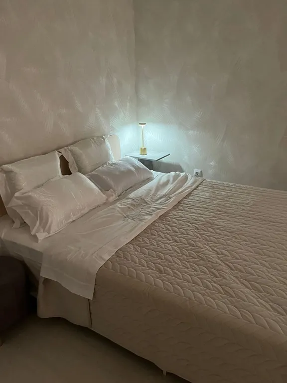 Квартира Уютная квартира с новым ремонтом в центре — Элиста