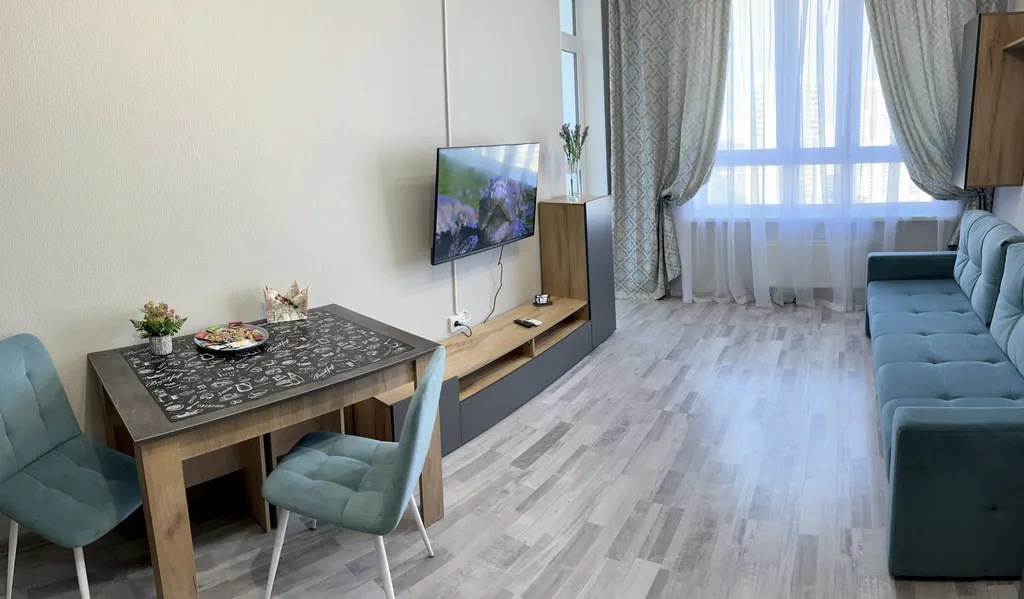 Видовая квартира с кухней-гостиной и спальней