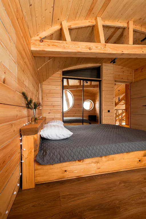 Необычный гостевой дом Экопоэзис