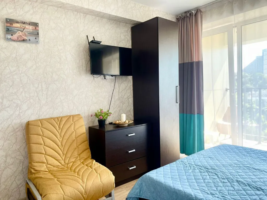 Квартира с видом на море с просторной обеденной зоной