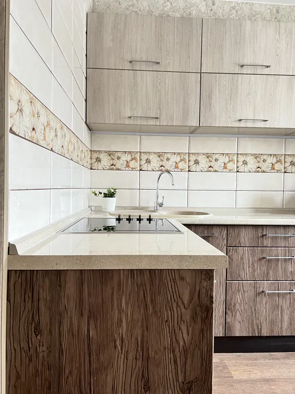 Квартира Просторная квартира с видом на сквер — Красноярск