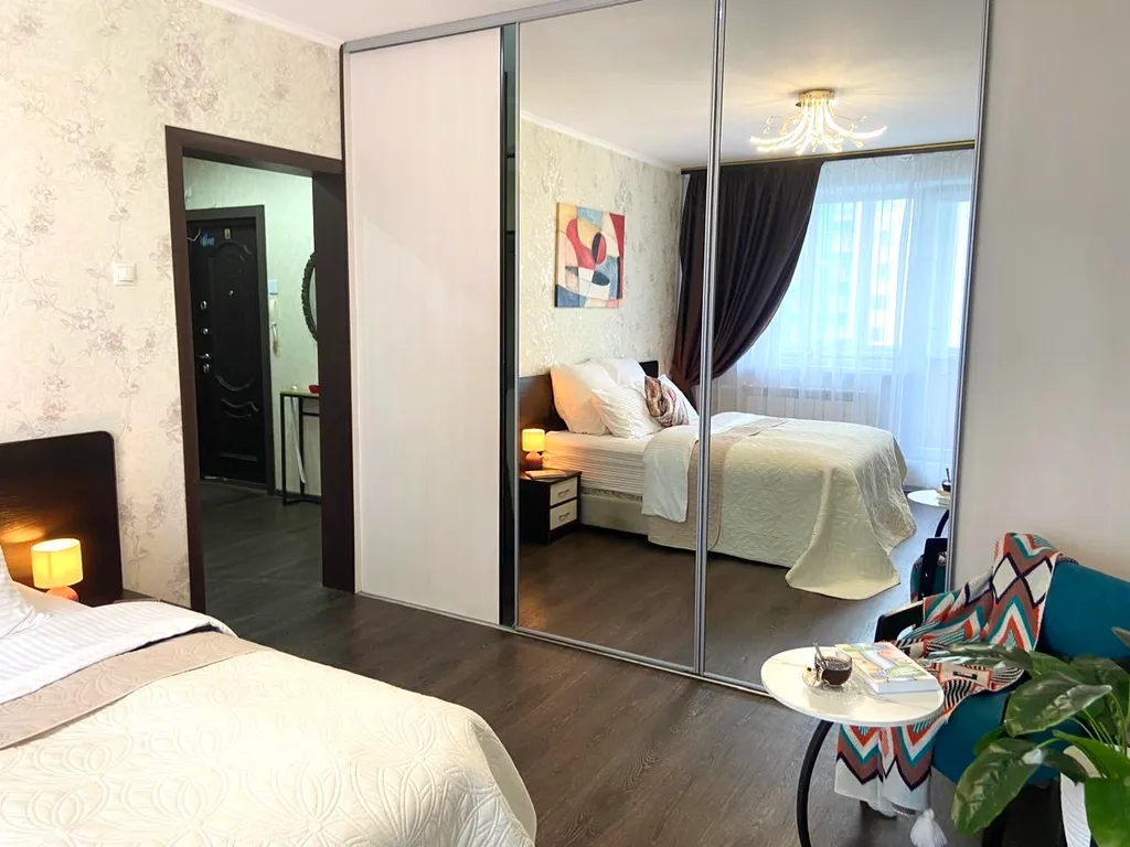 Апартаменты с премиум матрасом, супер комфортный сон, на берегу Оби