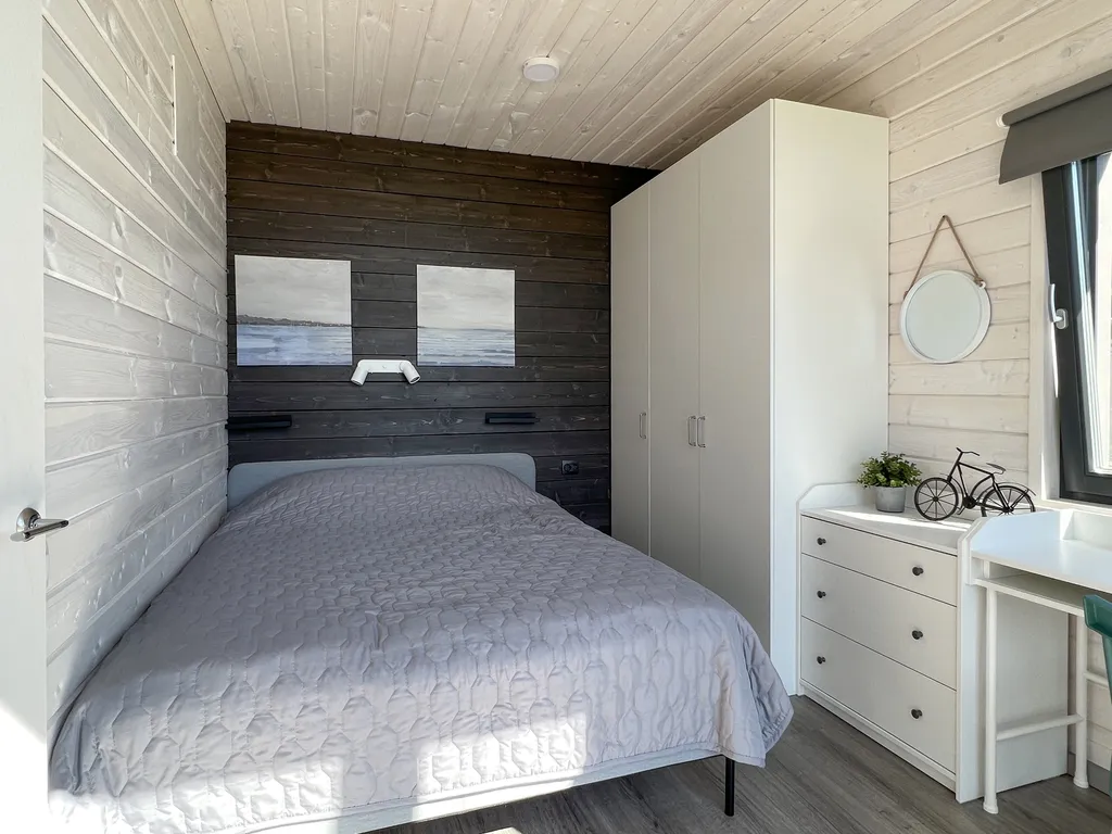 Коттедж Дом с сауной и видом на озеро — Стеклянный