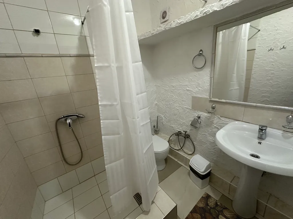 Дом в верхнем парке