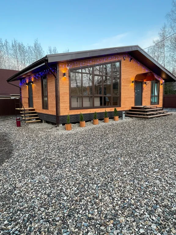 Дом в Лесном на берегу