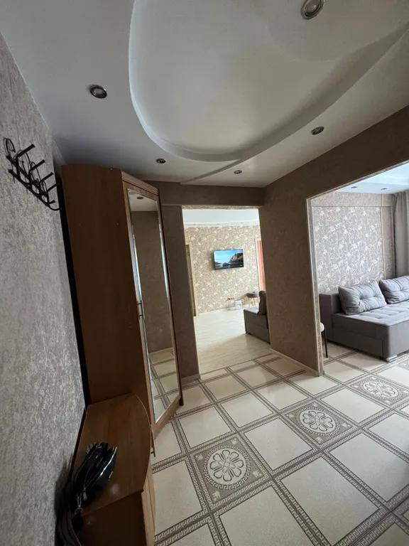 Хорошая трёхкомнатная квартира