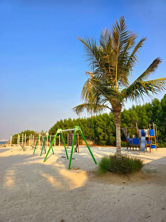 Апартаменты с частным пляжем и видом на сад на острове Марджан