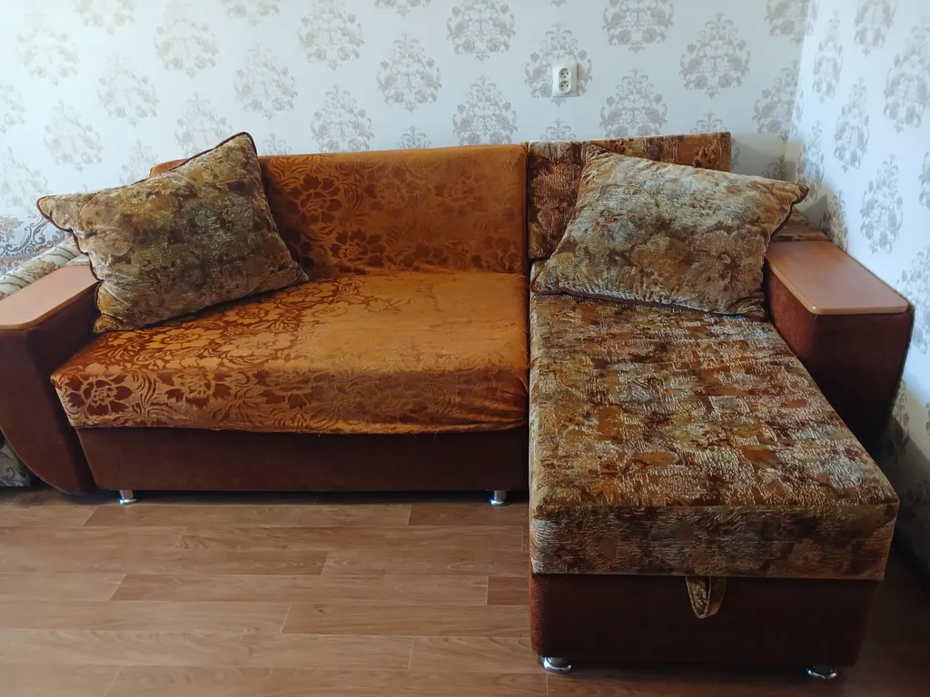 Многоместная комфортная квартира с балконом