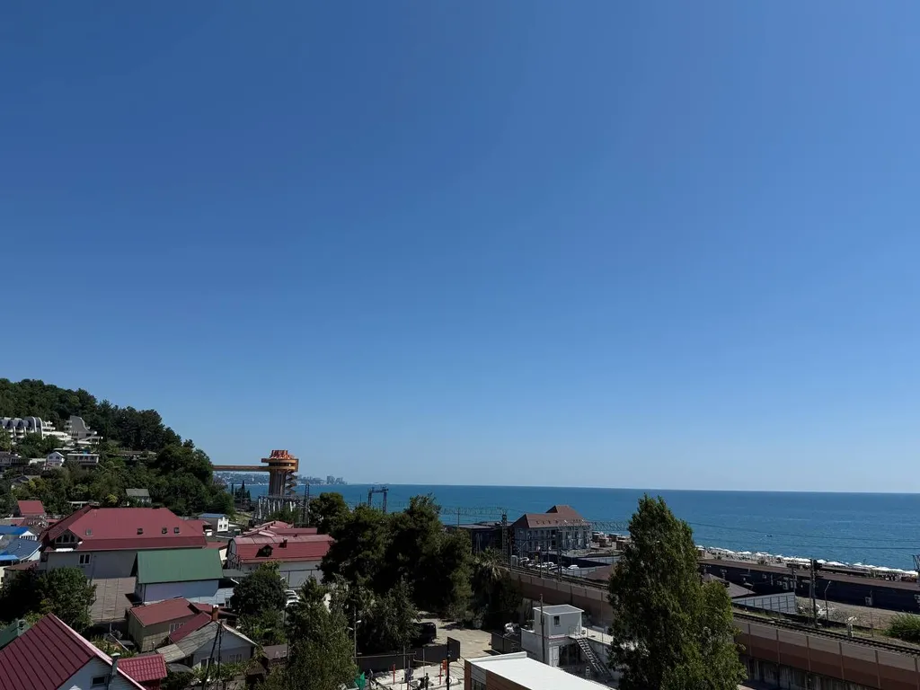 Двухкомнатная квартира в 2 минутах самого лучшего пляжа в Дагомысе