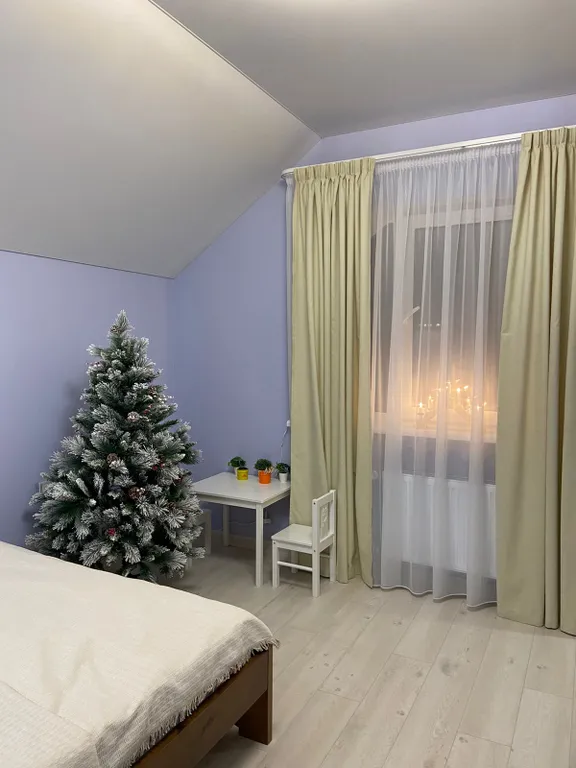 Коттедж с теплым бассейном и баней на дровах