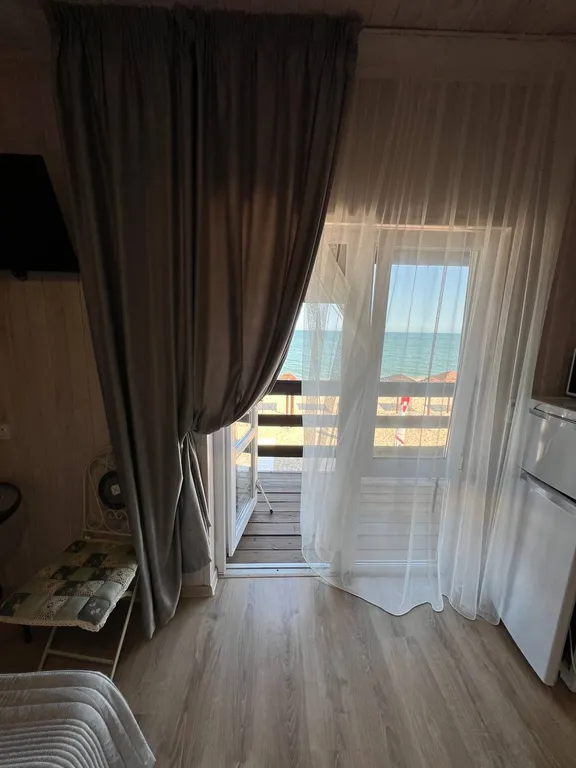 Квартира Комфортабельный номер с видом на море — аренда посуточно в Бердянск