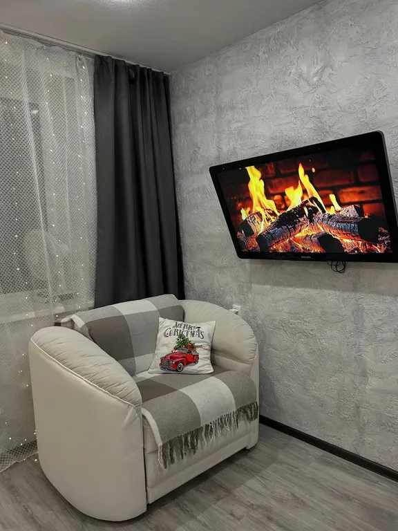 Студия напротив часовой башни