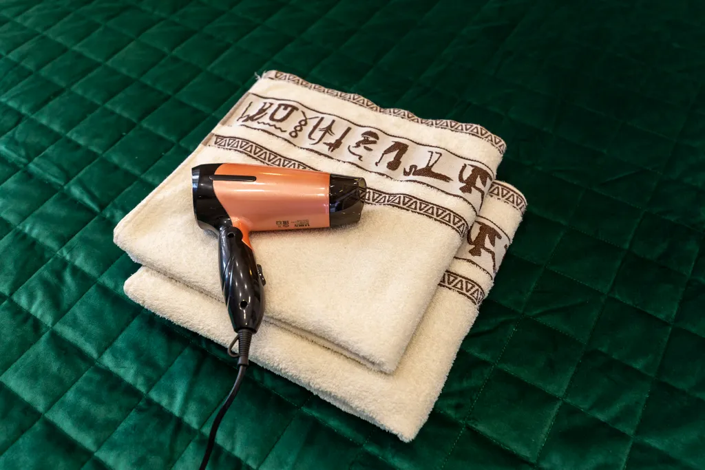 Евродвушка с дизайнерским ремонтом в центре