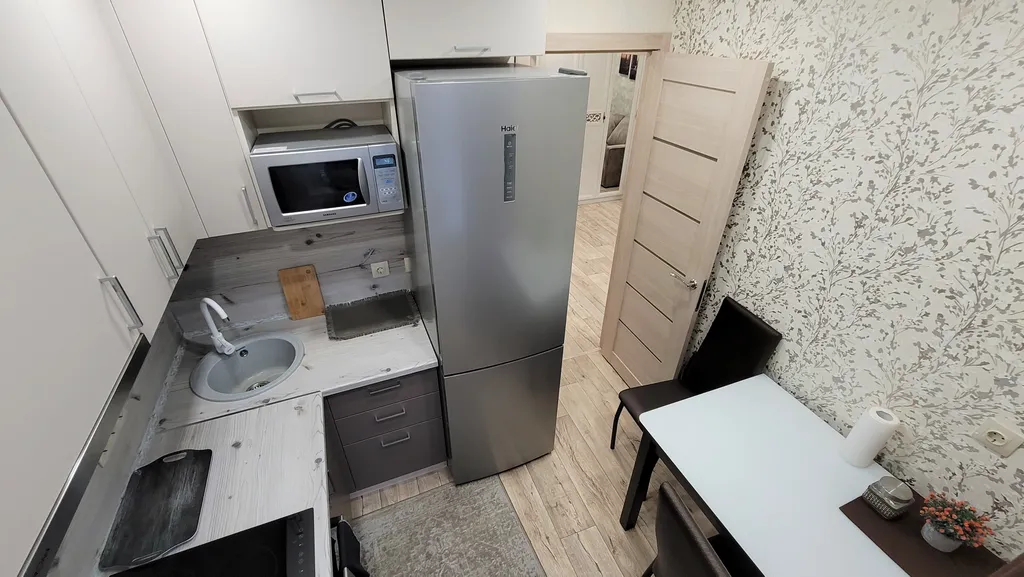 Уютная квартира рядом с вокзалом Томск 1