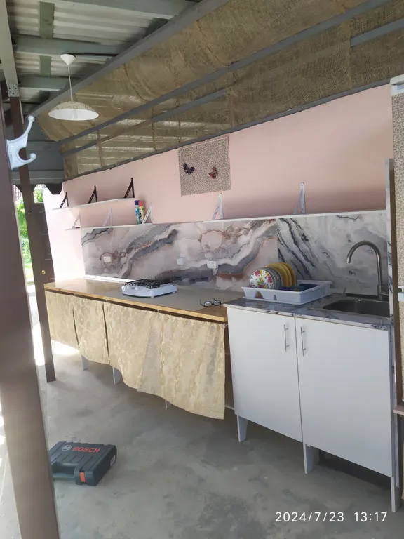 Квартира Комната с отдельным входом в частном доме — Рапица