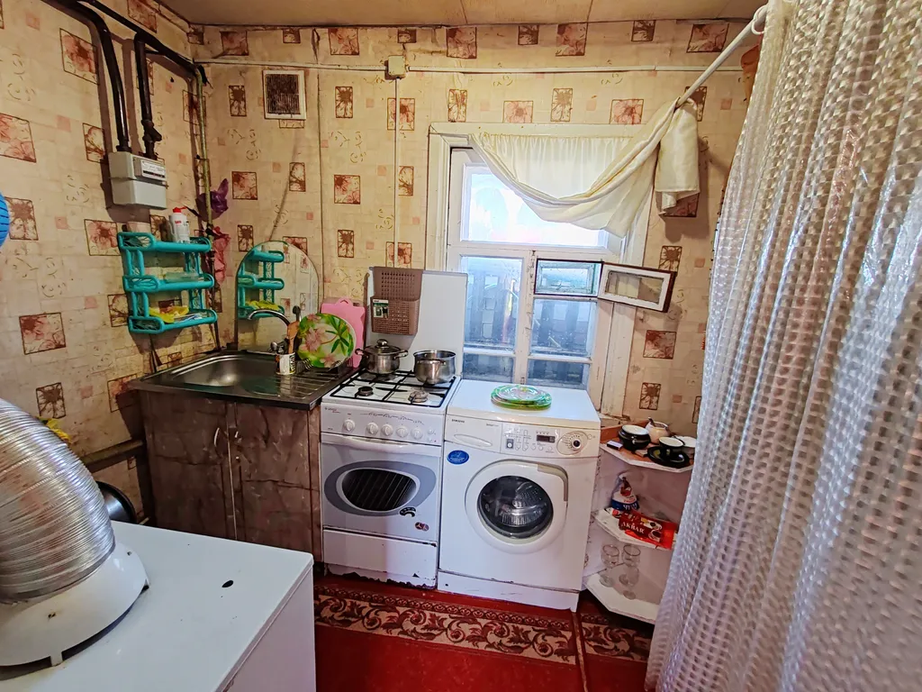 Уютный домик в тихом месте, рядом с рекой и озером