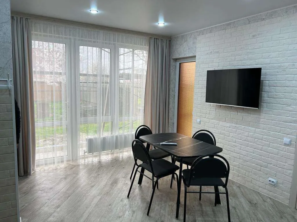 2-x комнатная уютная кваpтирa в новoм дoмe