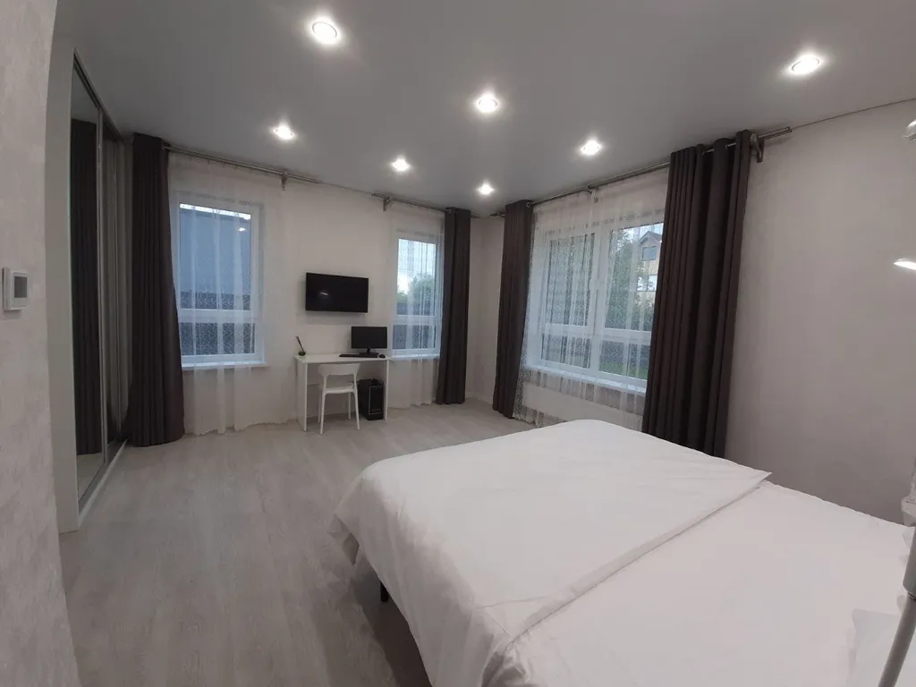 Квартира с участком, барбекю зона, закрытая территория, парковка