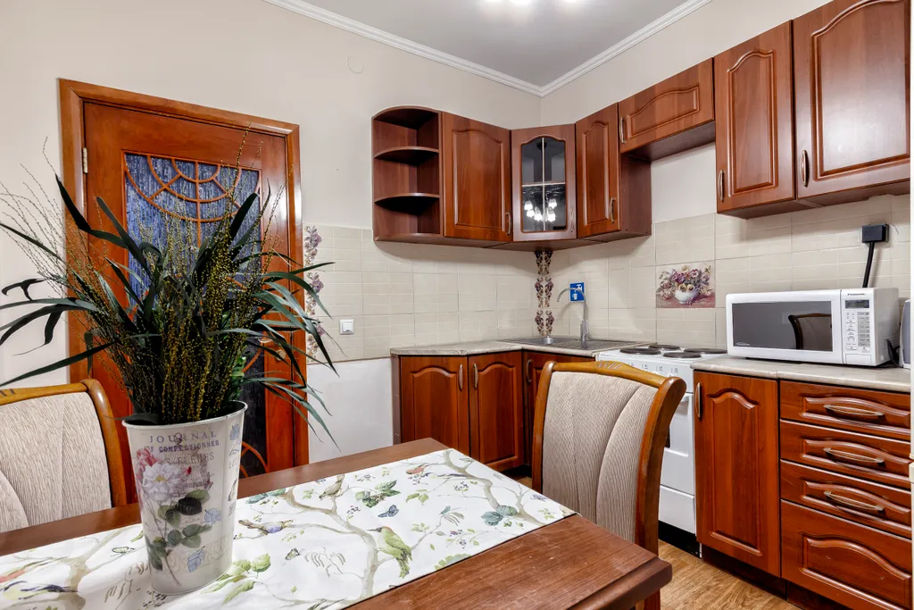 Шикарный вид на горы в самом центре города