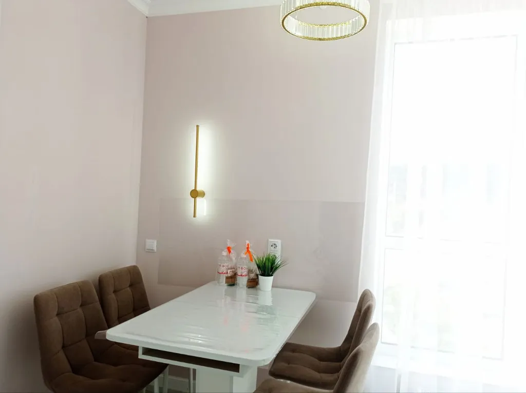 Двухкомнатная квартира с панорамным видом "Очарование Ялты"