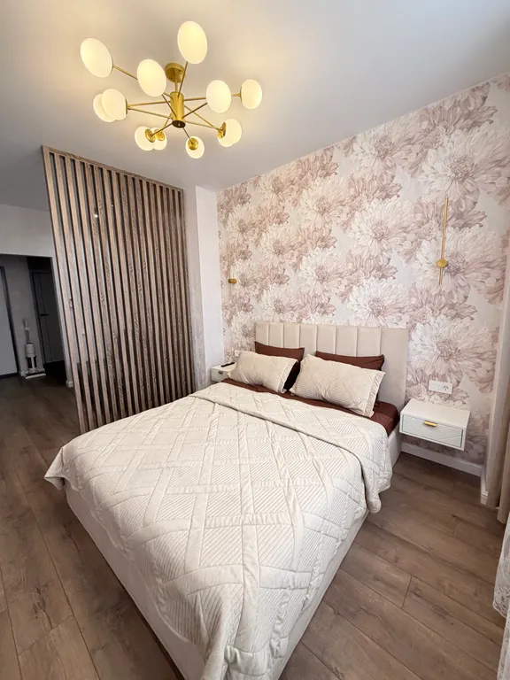 Новая однокомнатная современная квартира с видимо на город и реку