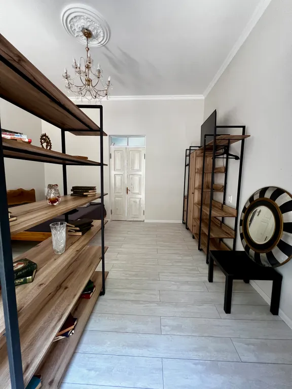 Этаж частного дома в центре