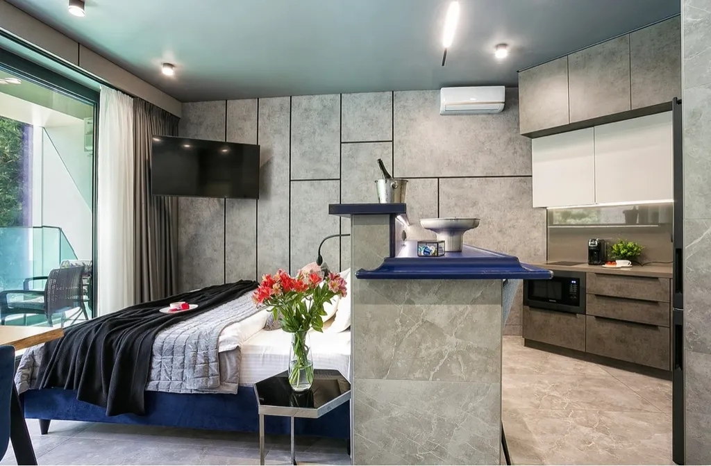 Лофт апартамент с панорамными окнами