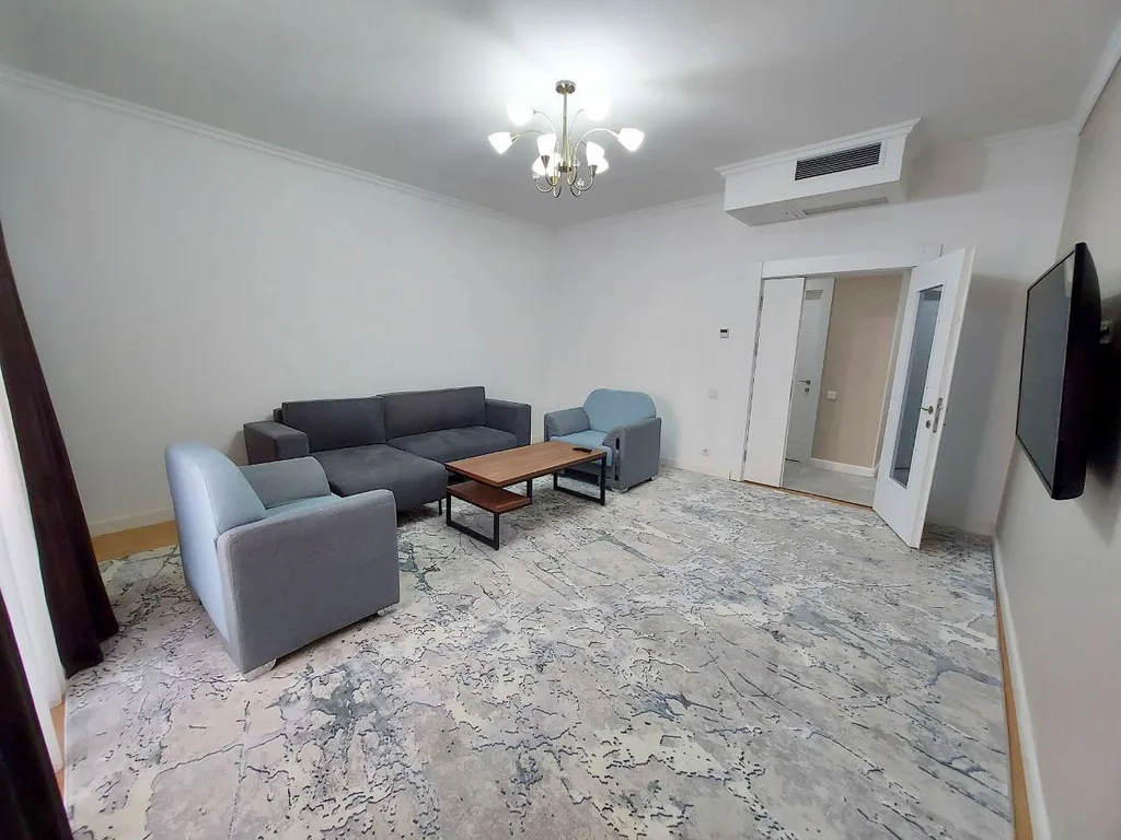 Hi-Tech Apartment in the City Center