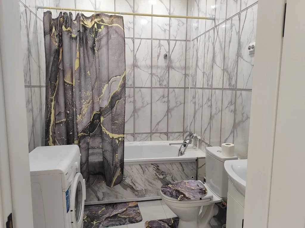 Студия на 13м этаже, ЖК Семья