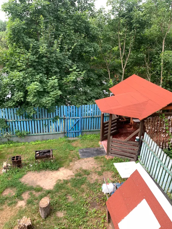 Домик у реки